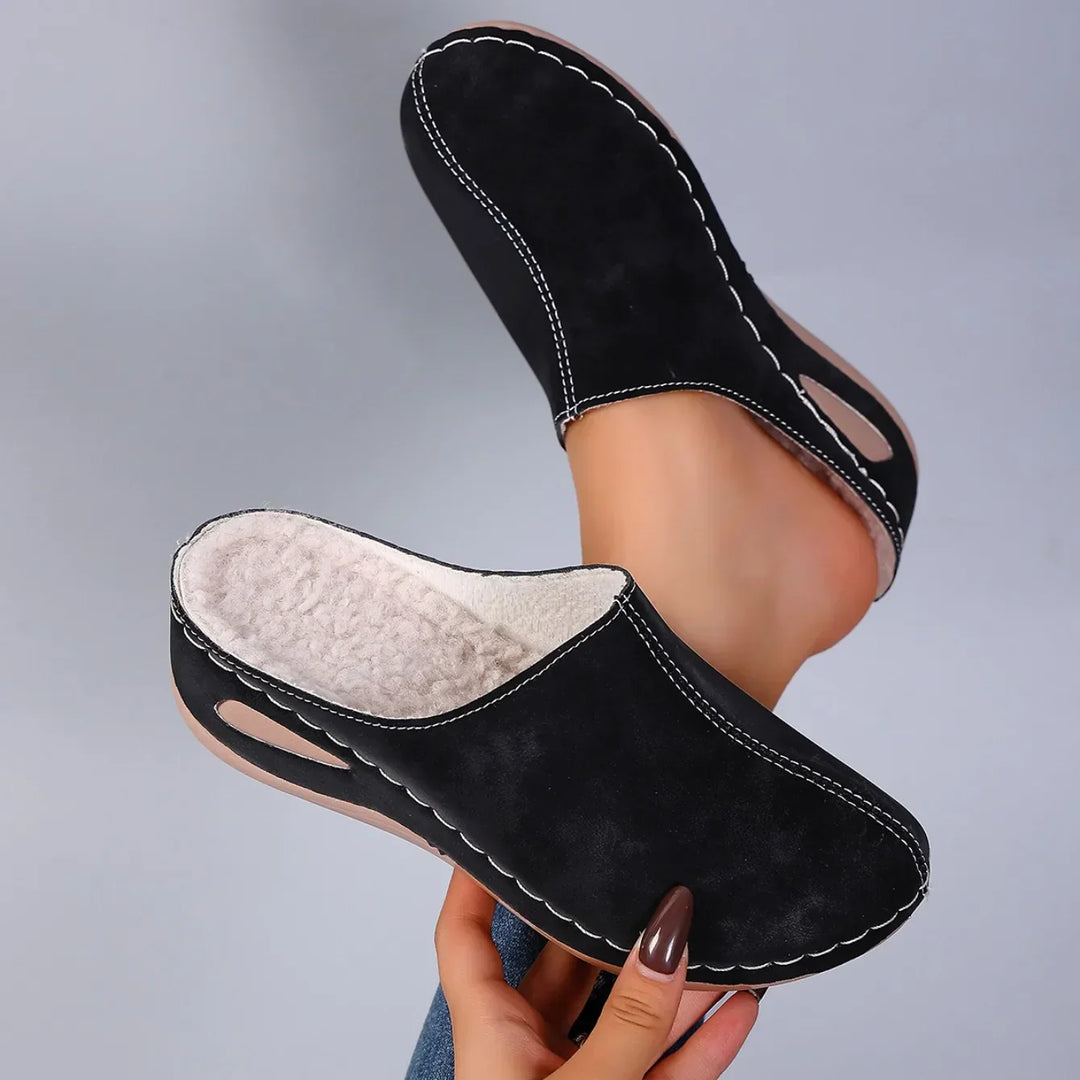 Orthopedic Slippers with Daily Comfort and a Timeless Style